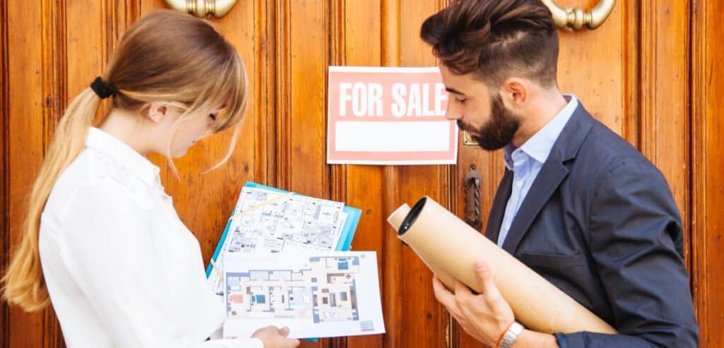 Working With Rental Agents vs. Full-Service Property Managers